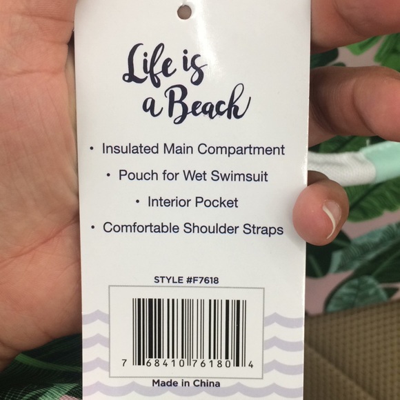 Insulated beach tote with pouch - Picture 6 of 6